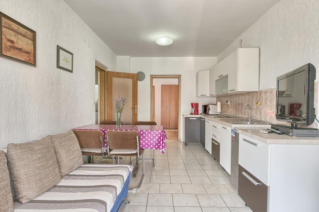 Apartments Veruda Porat Πούλα Εξωτερικό φωτογραφία